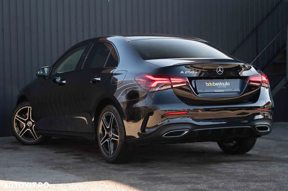 Mercedes-Benz A 250 e 8G-DCT Edition AMG Line - 6