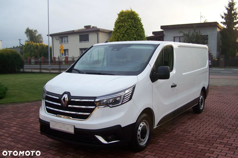 Renault Trafic - 1
