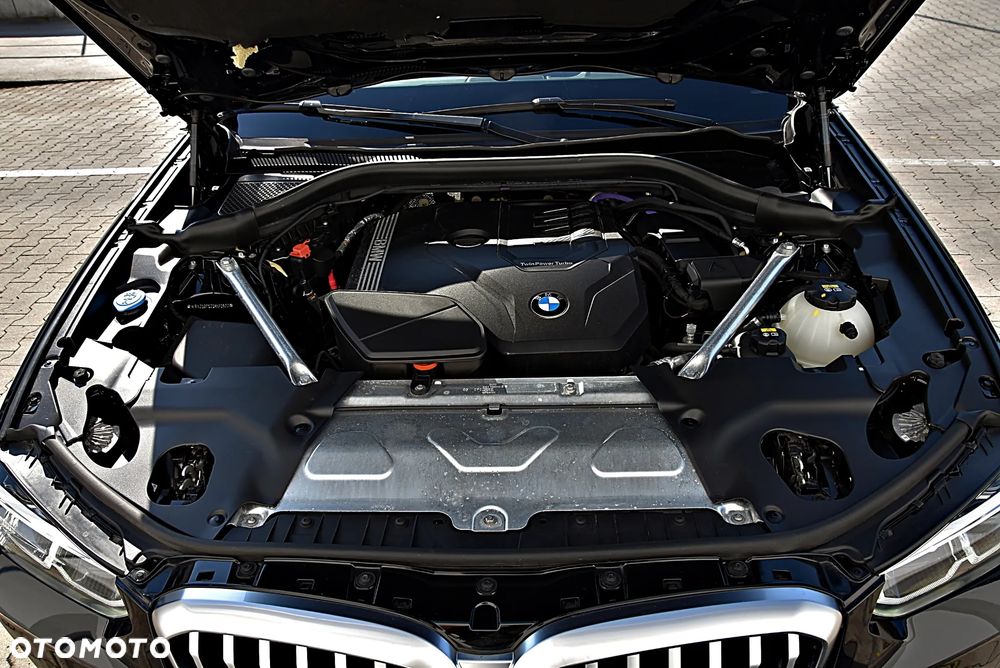 BMW X3 xDrive20i - 14