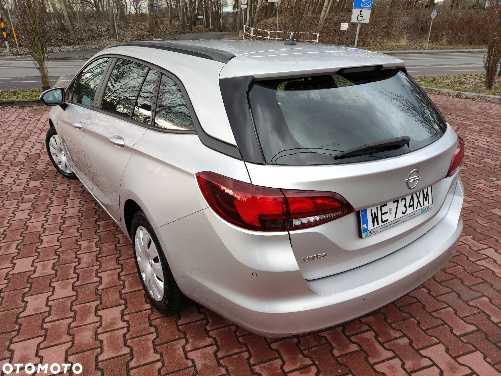 Opel Astra V 1.6 CDTI Enjoy S&S - 9