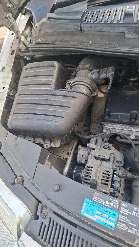 VW Sharan 1.9 TDi Confortline Tip - 19