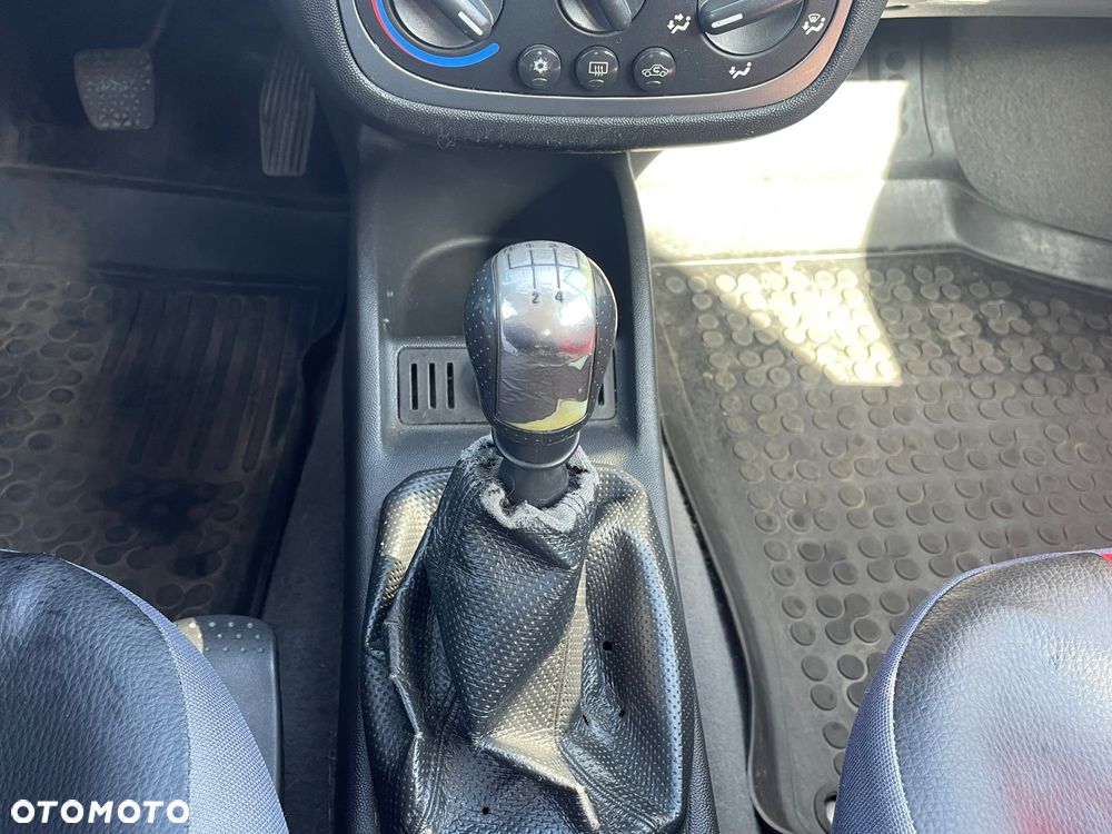 Opel Corsa 1.2 16V Comfort - 14