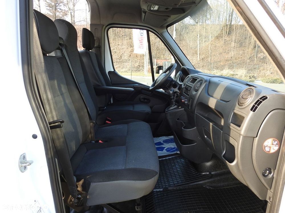 Renault MASTER FURGON BRYGADÓWKA  7 MIEJSC TEMPOMAT KLIMATYZACJA  130KM - 31