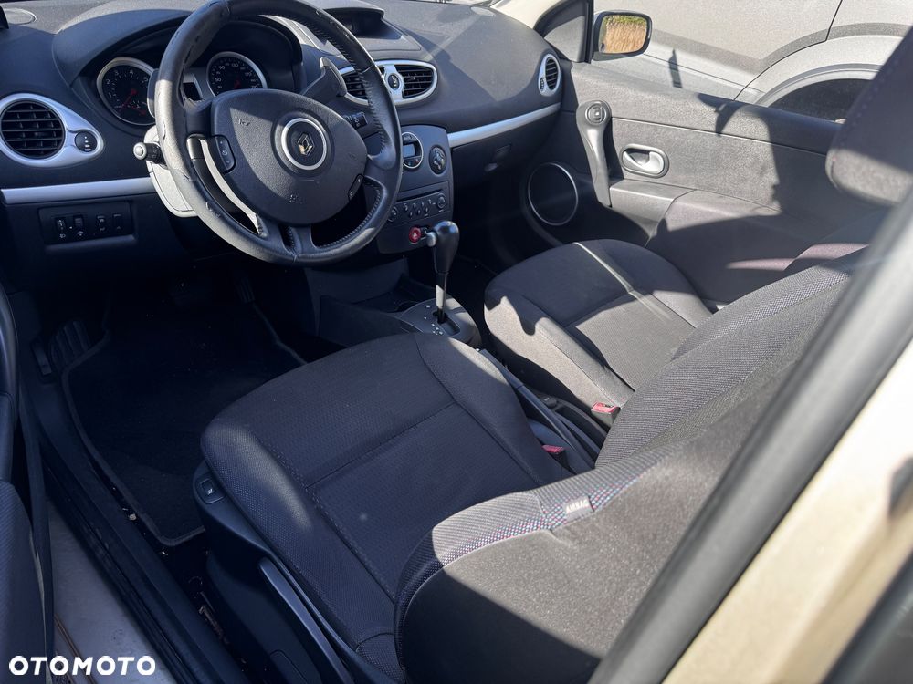 Renault Clio - 3