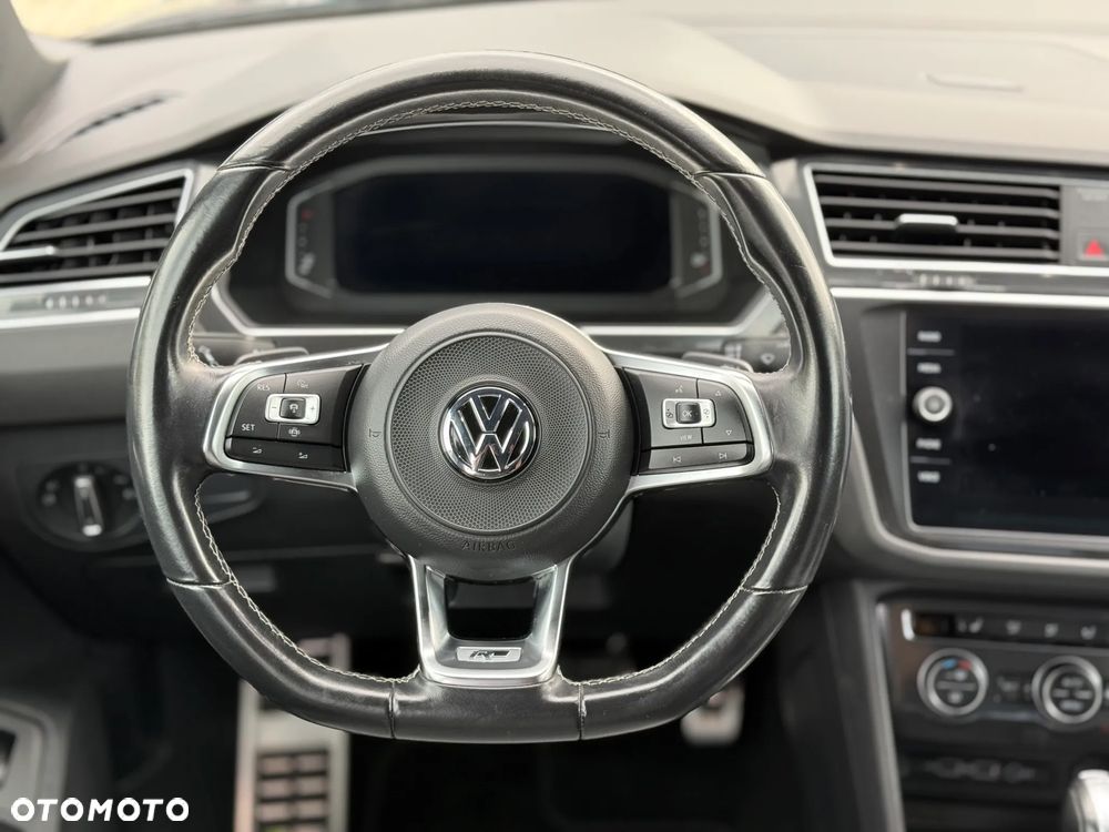 Volkswagen Tiguan 2.0 TDI SCR 4Mot R-Line DSG - 11