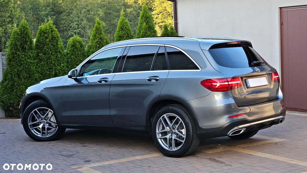 Mercedes-Benz GLC 220 d 4-Matic - 4