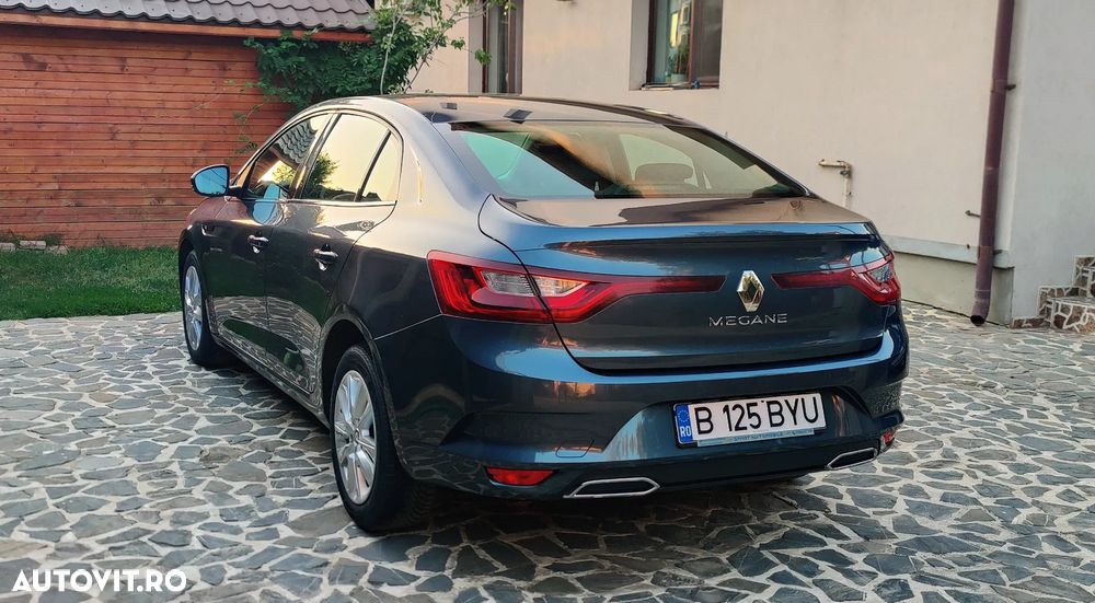 Renault Megane TCE 140 GPF Zen - 3
