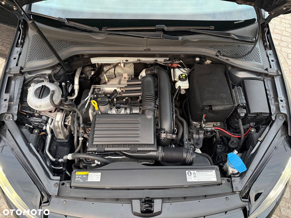 Volkswagen Golf 1.2 TSI BlueMotion Technology Cup - 25