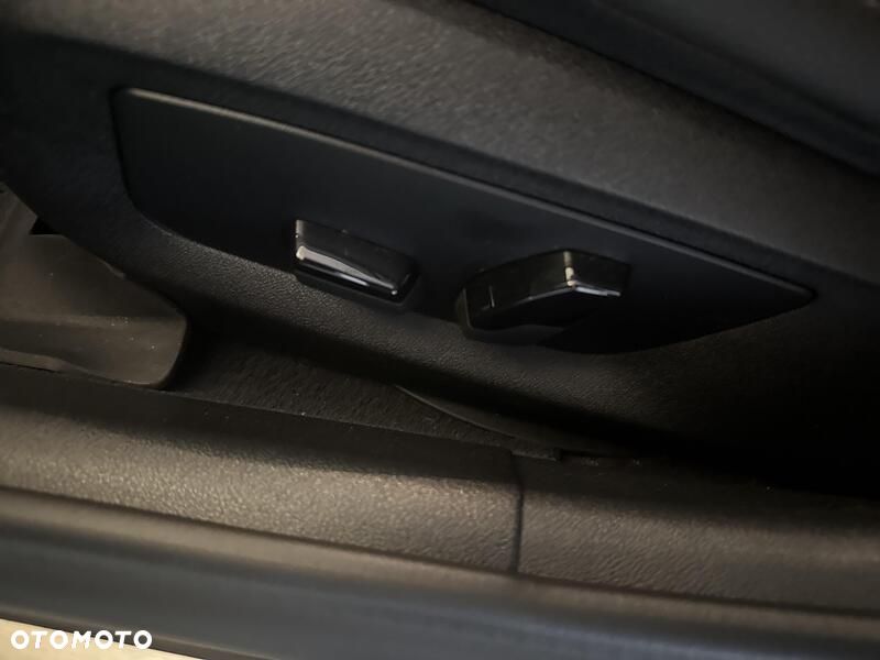 BMW Seria 5 - 18