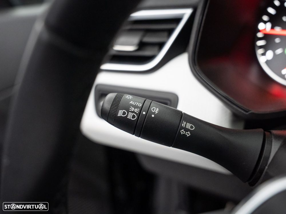 Renault Clio 1.5 Blue dCi Evolution - 19