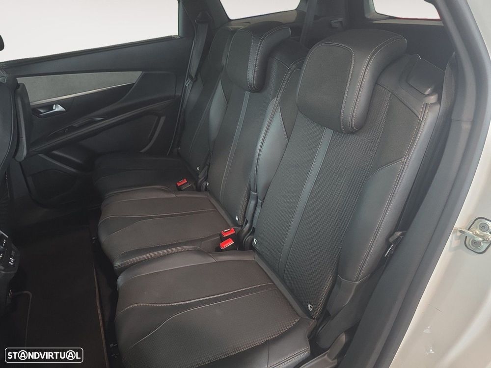 Peugeot 5008 1.5 BlueHDi GT EAT8 - 13