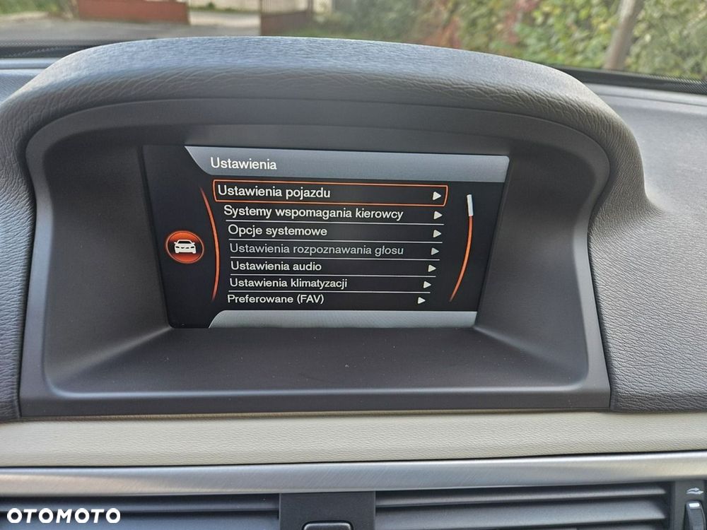Volvo XC 70 D4 Geartronic Summum - 26