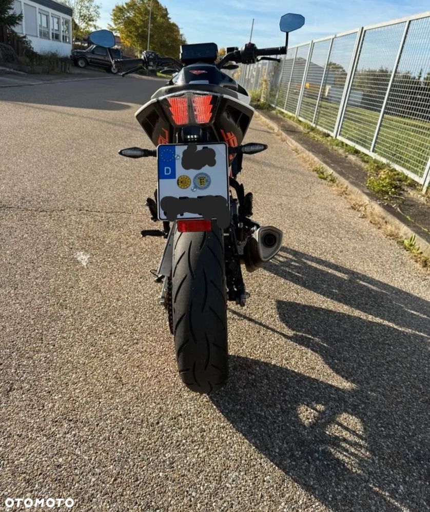 KTM Duke - 4