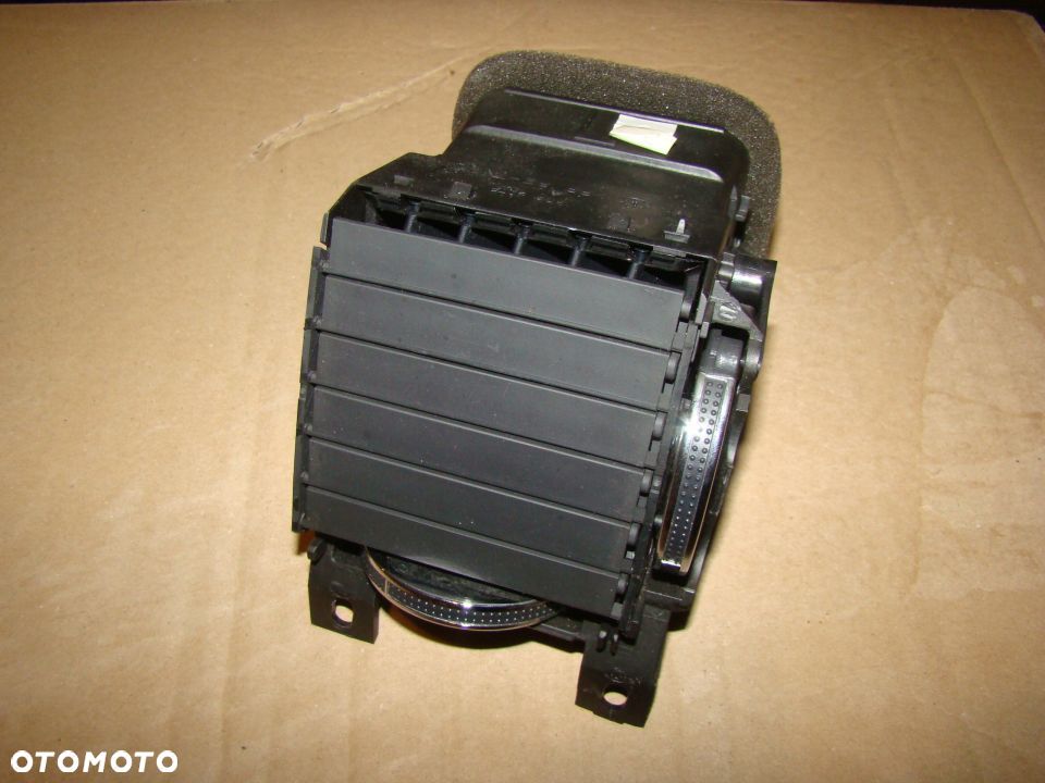 KRATKA NAWIEWU L WLOT CHROM OPEL SIGNUM VECTRA C LIFT - 1