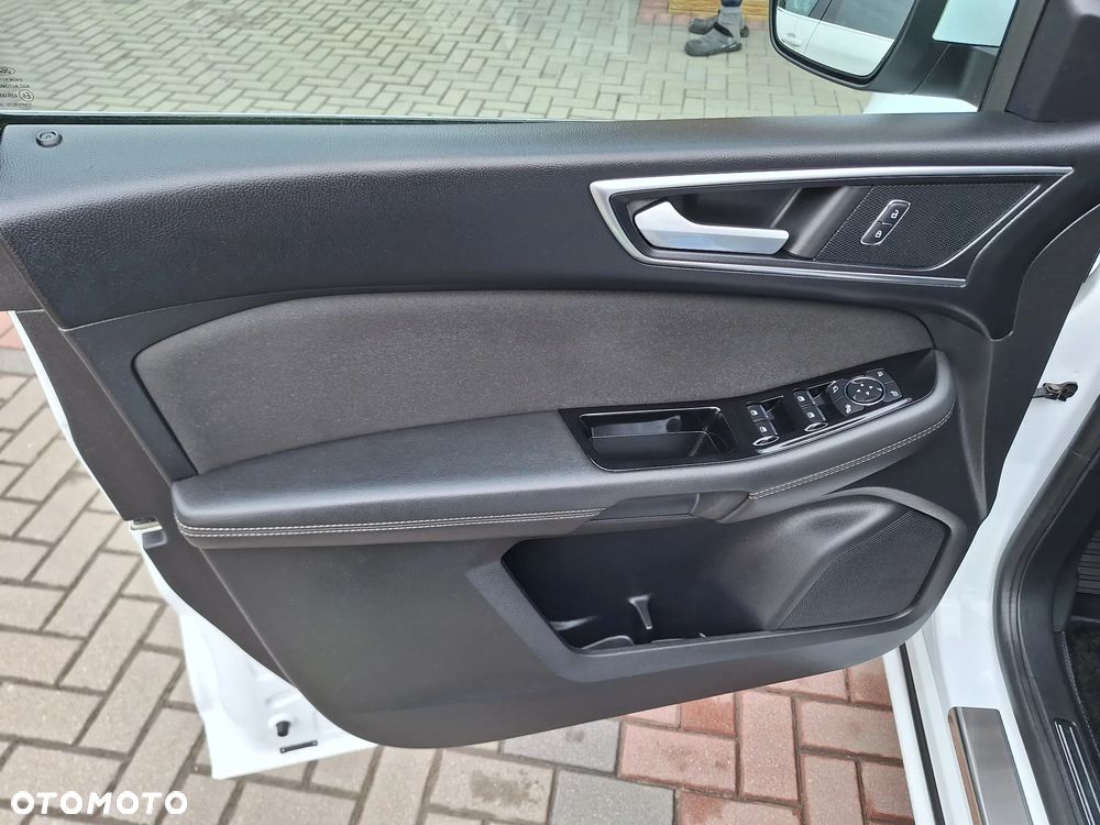 Ford S-Max - 15