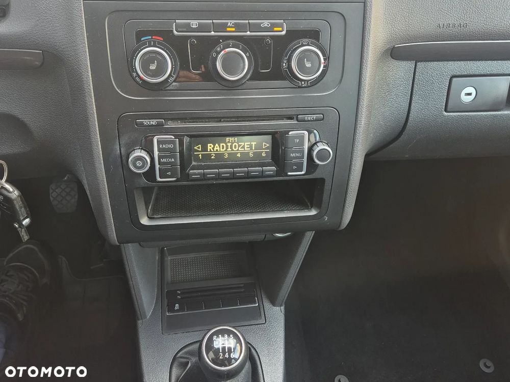 Volkswagen Touran 1.6 TDI DPF Comfortline - 15
