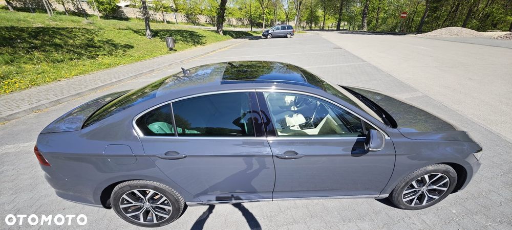 Volkswagen Passat 2.0 TDI SCR Highline - 7