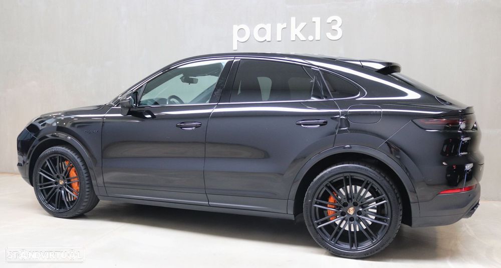 Porsche Cayenne Coupé E-Hybrid Platinum Edition - 47