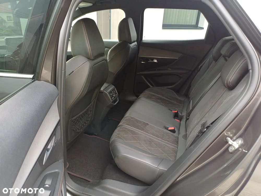 Peugeot 3008 2.0 BlueHDi GT S&S EAT8 - 13