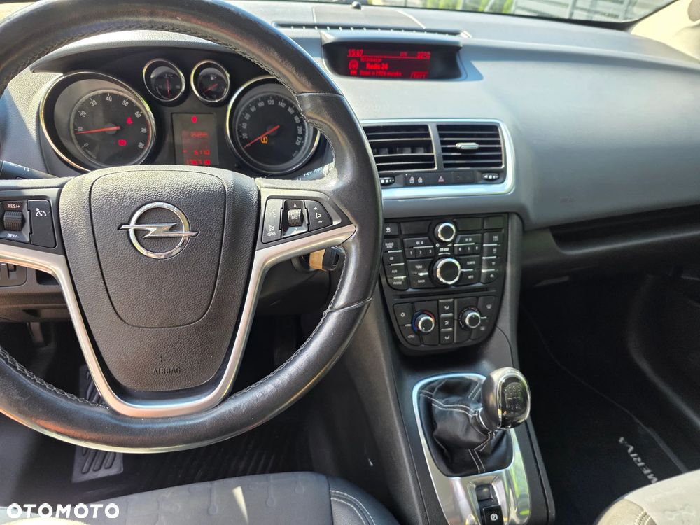 Opel Meriva 1.4 T Cosmo - 10