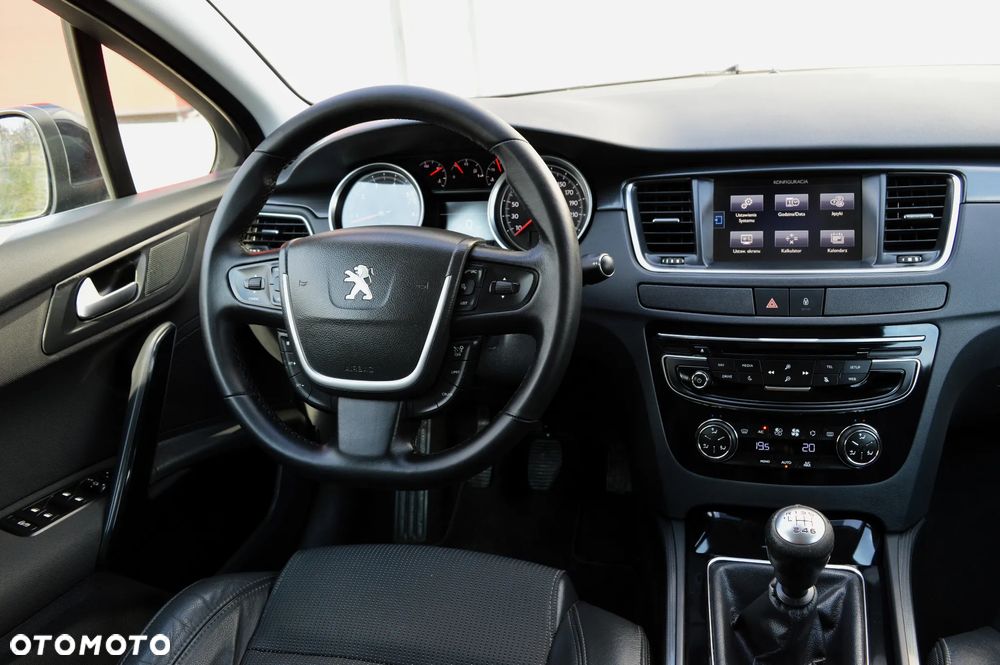 Peugeot 508 1.6 e-THP Allure S&S - 9