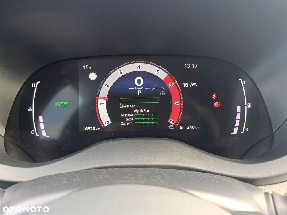 Toyota Yaris Hybrid 1.5 Style - 16