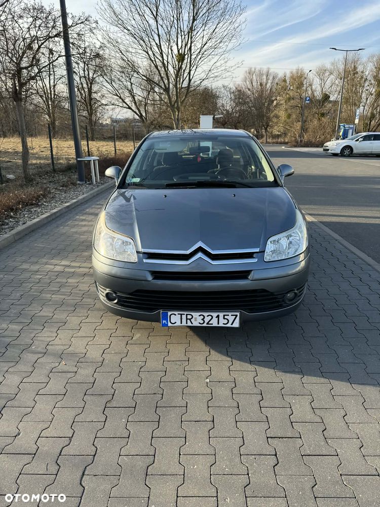 Citroën C4 1.6 HDi FAP Confort - 8