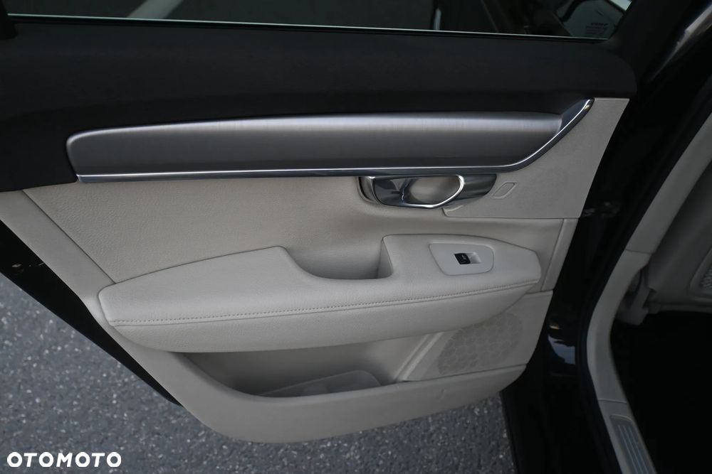 Volvo S90 D4 Inscription - 22