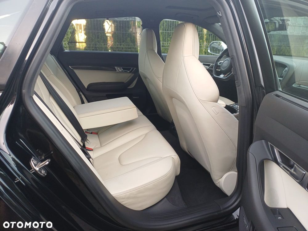 Audi RS6 5.0 TFSI Quattro Tiptr - 12