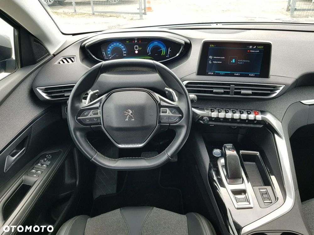 Peugeot 3008 1.6 PureTech HYbrid Allure S&S EAT8 - 13