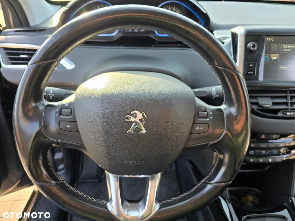 Peugeot 2008 - 24