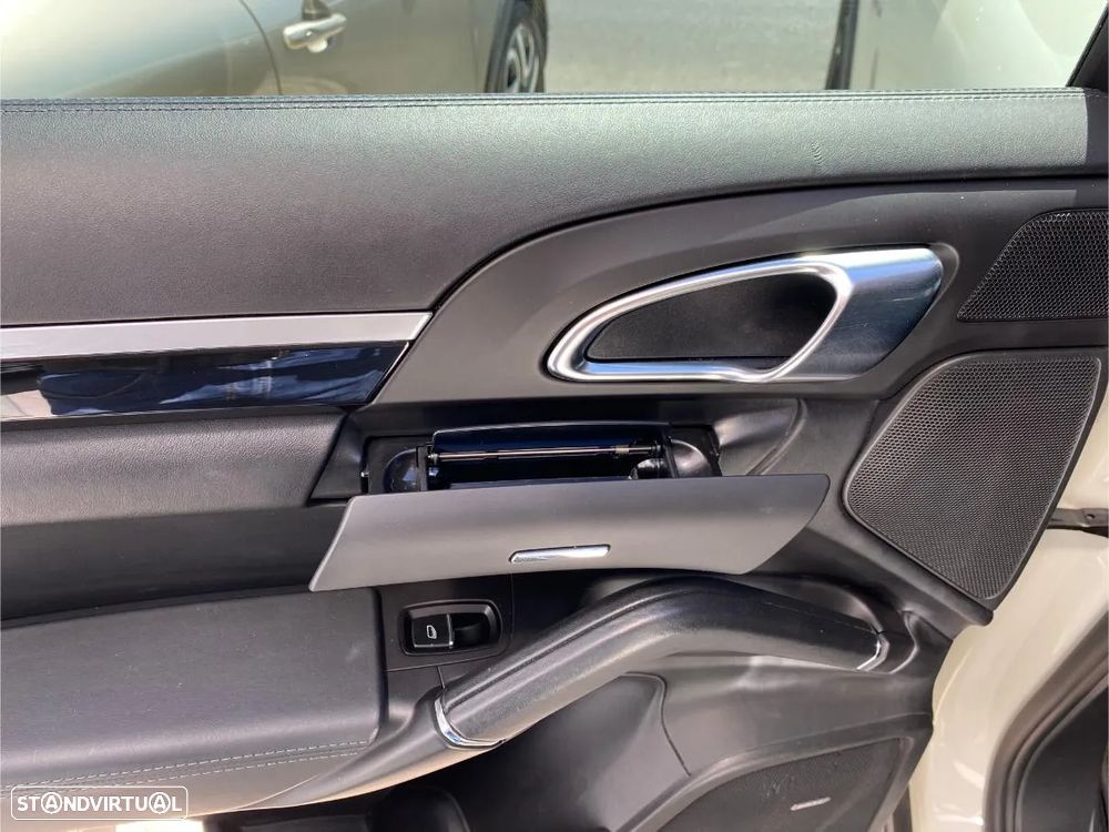 Porsche Cayenne S Hybrid - 9