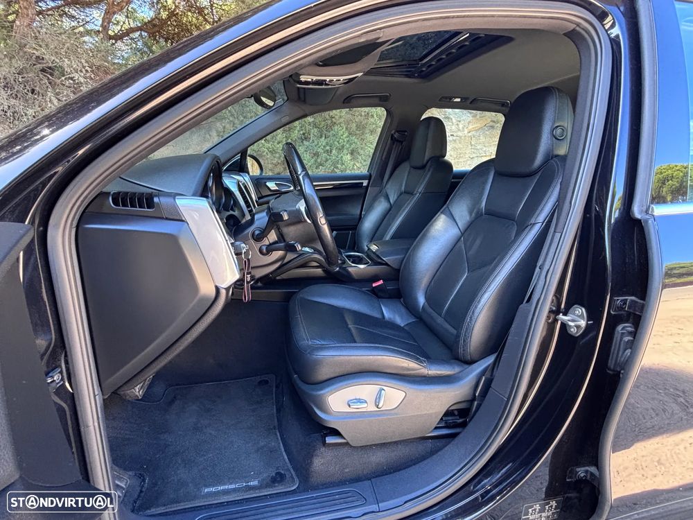 Porsche Cayenne 3.0 V6 - 8