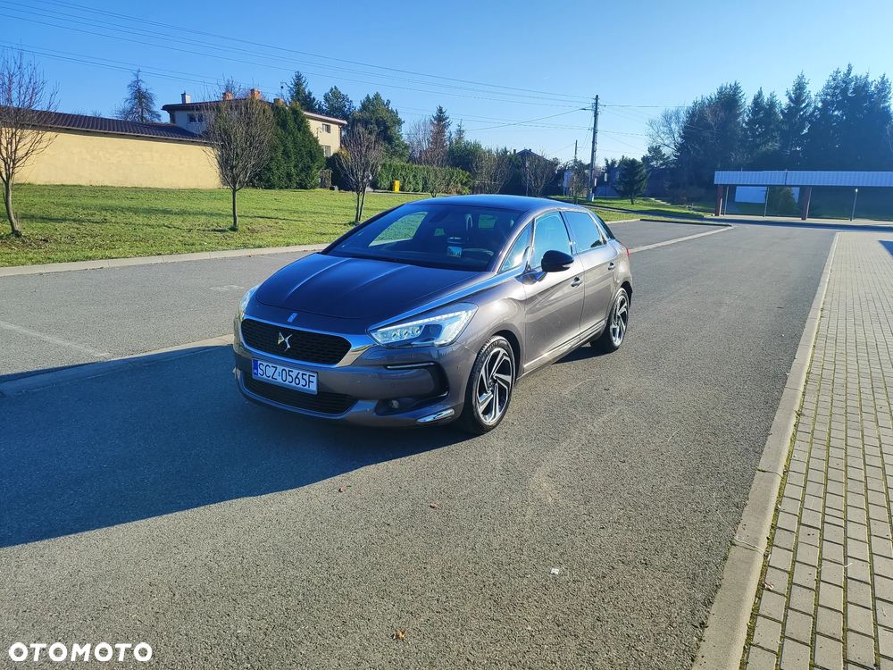 DS Automobiles DS 5 - 11