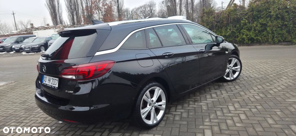 Opel Astra 1.6 CDTI Elite S&S - 12