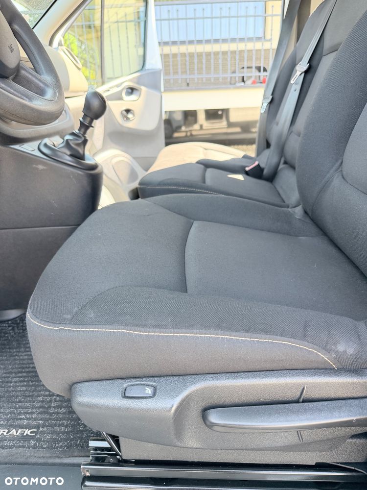 Renault Trafic - 15