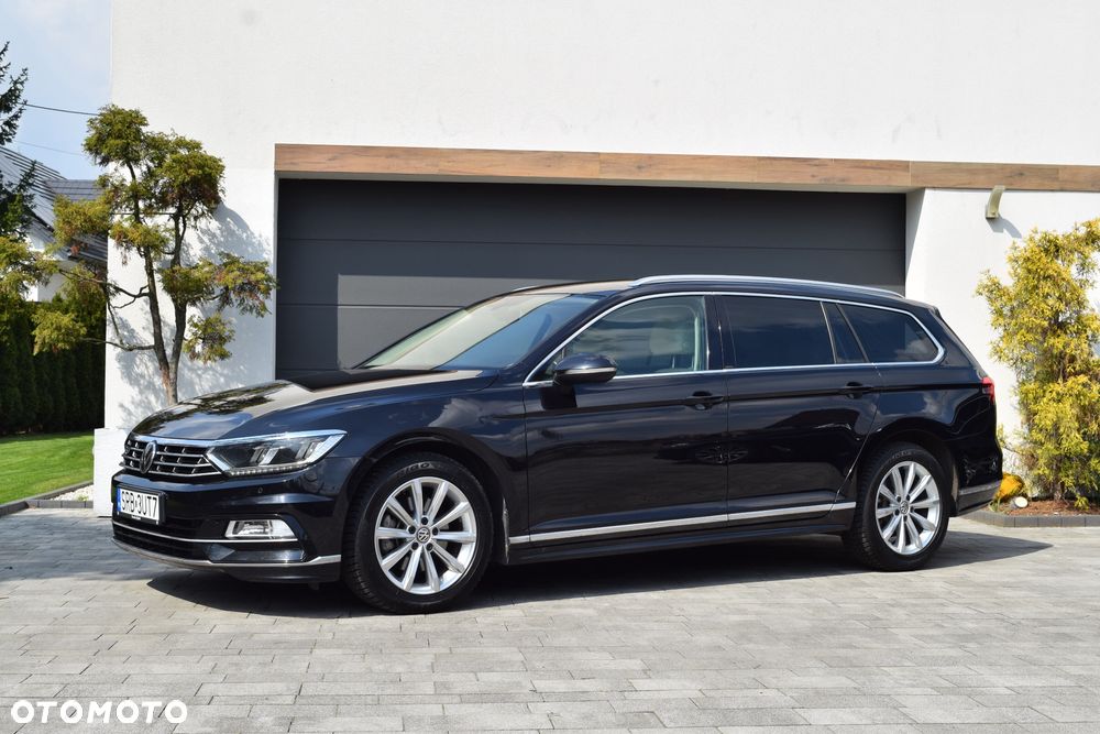 Volkswagen Passat 2.0 TDI (BlueMotion Technology) Highline - 33