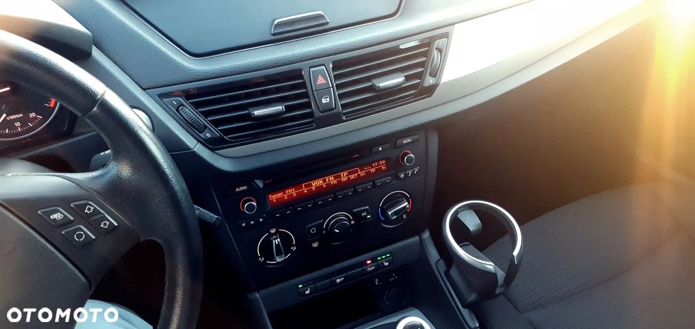 BMW X1 sDrive18d - 29