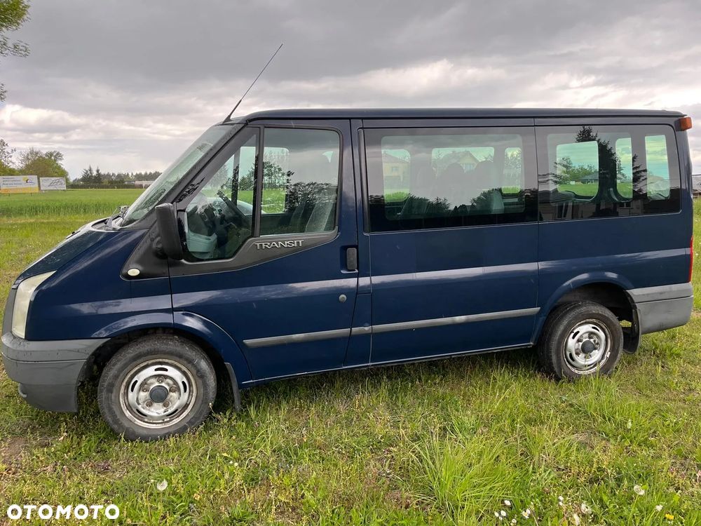 Ford Transit - 4