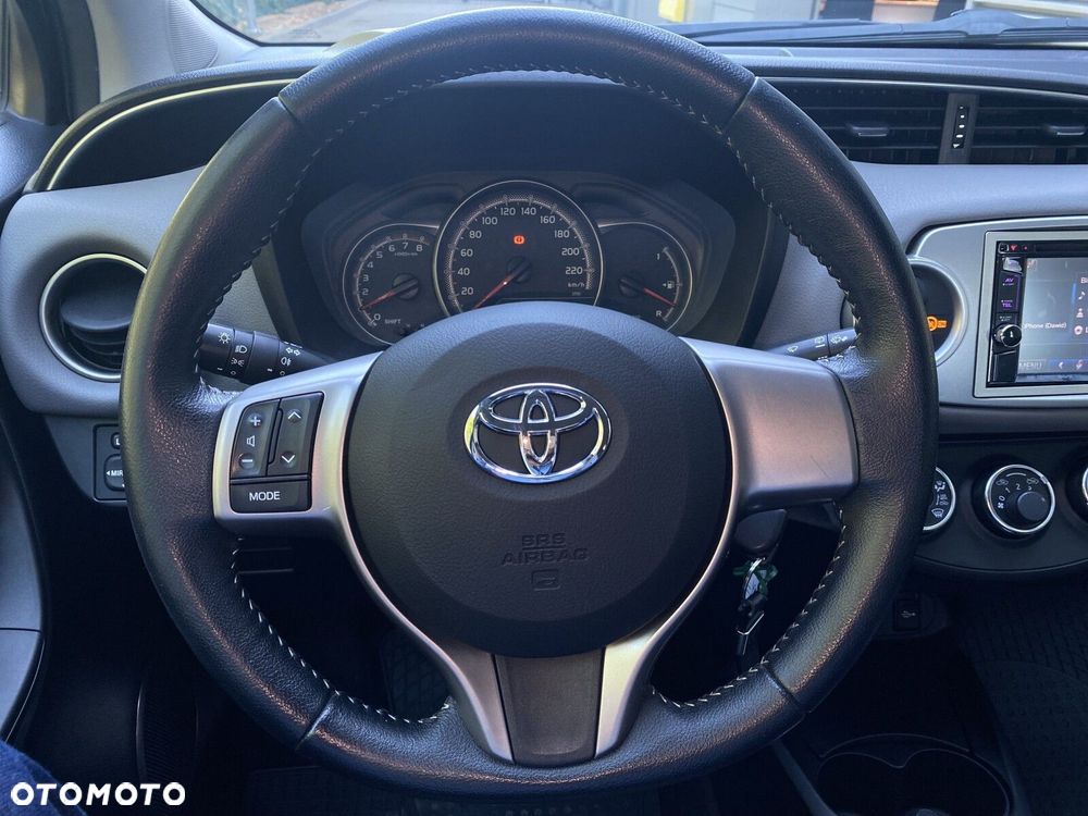 Toyota Yaris 1.33 Active EU6 - 15