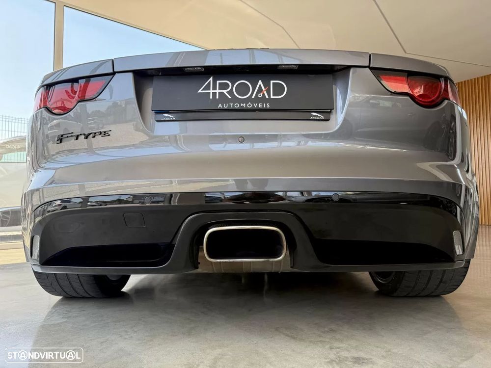 Jaguar F-Type 2.0 i4 R-Dynamic Black - 34