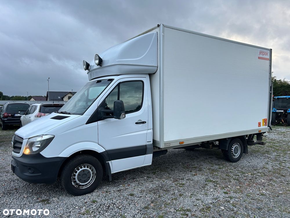 Mercedes-Benz Sprinter - 3