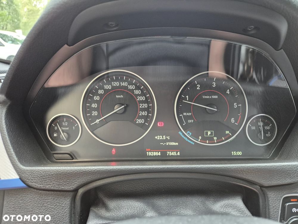 BMW Seria 3 320d xDrive M Sport - 5