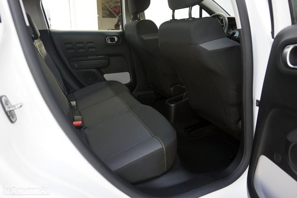 Citroën C3 1.2 PureTech Shine - 4