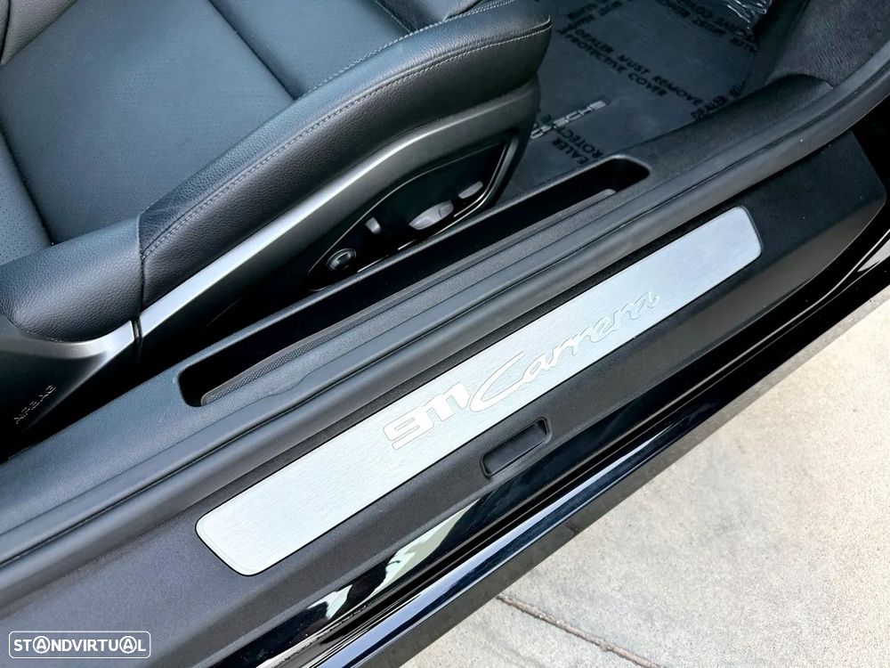 Porsche 911 (992) Carrera PDK - 31