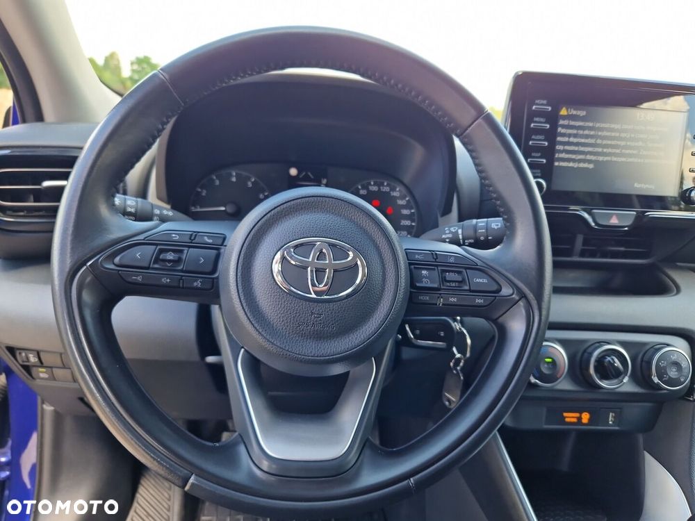 Toyota Yaris - 17