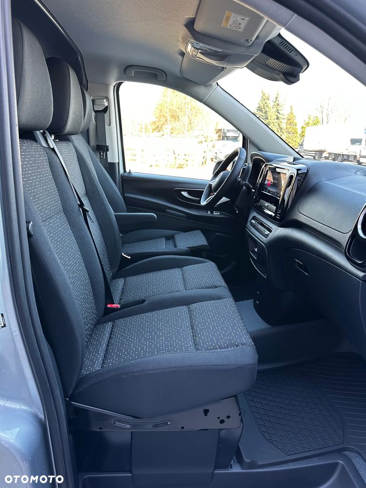 Mercedes-Benz Vito - 25