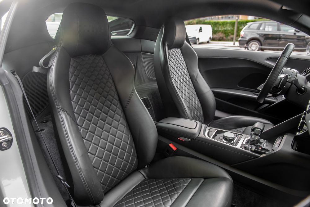 Audi R8 Coupé V10 5.2 FSI quattro S tronic - 17