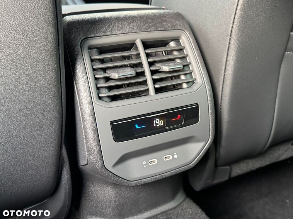 Cupra Formentor 1.5 eTSI mHEV DSG - 35