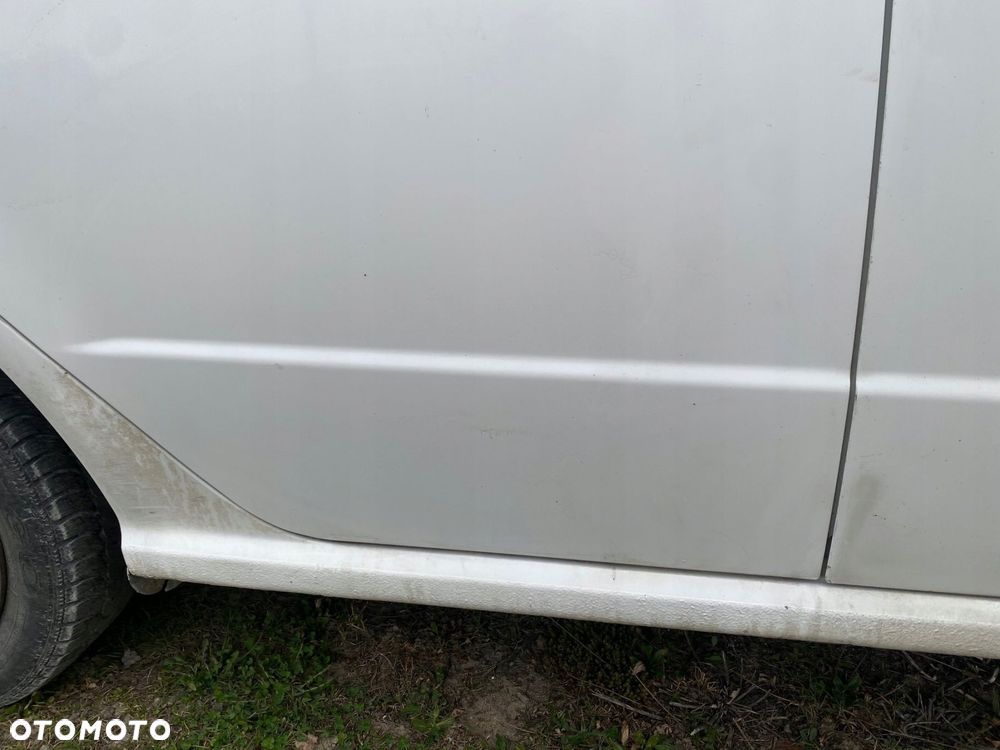 DRZWI TYŁ TYLNE  PRAWE KPL 9P9P KOMBI 5D FABIA I 6Y 00-04 - 2